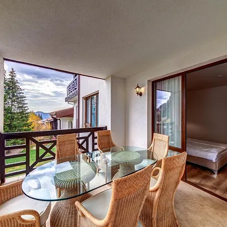 Appartement Secret 533 At Oak *